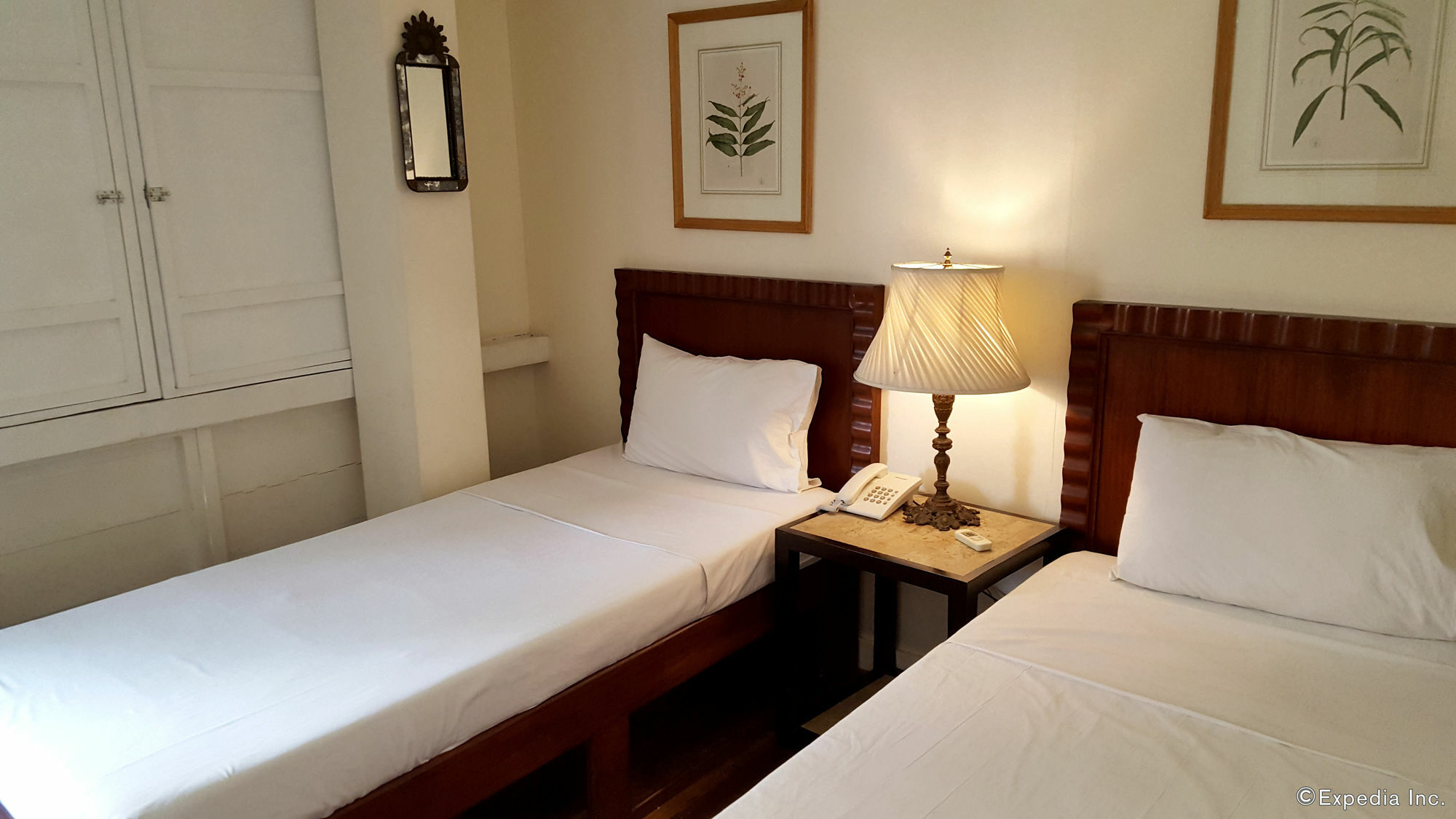 Charming La Casita Mercedes, 5Br And 5Tb For Family And Friends Staycation Makati City Exteriér fotografie
