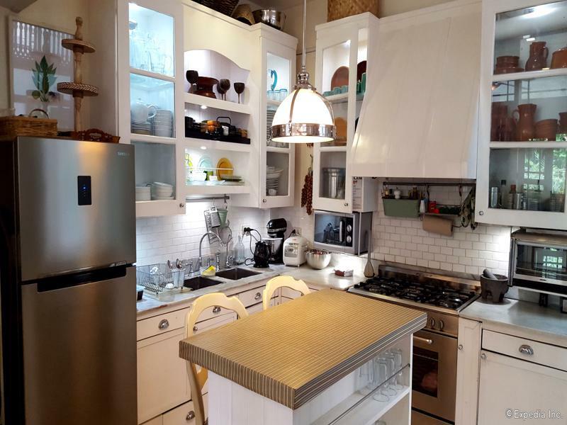 Charming La Casita Mercedes, 5Br And 5Tb For Family And Friends Staycation Makati City Exteriér fotografie