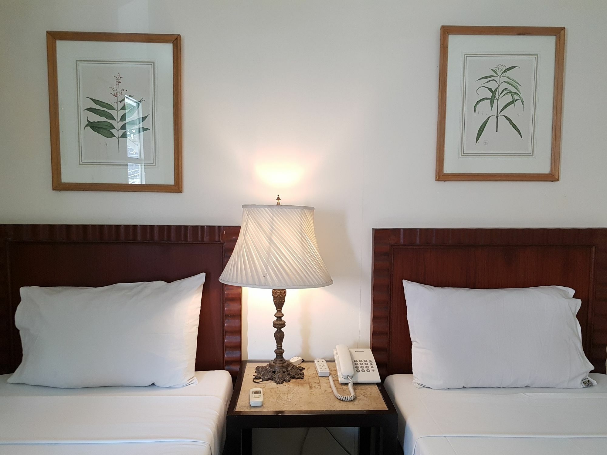 Charming La Casita Mercedes, 5Br And 5Tb For Family And Friends Staycation Makati City Exteriér fotografie