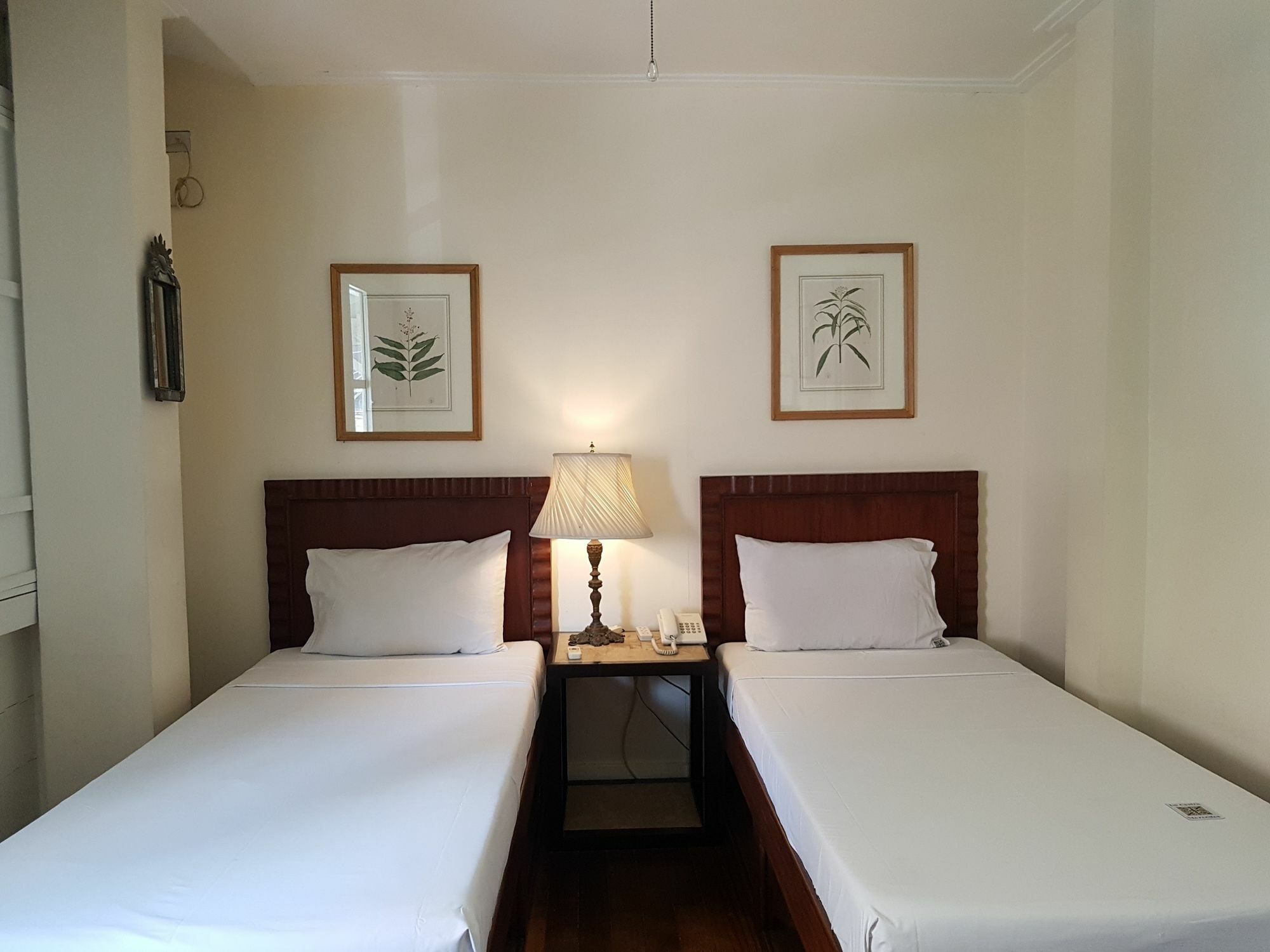 Charming La Casita Mercedes, 5Br And 5Tb For Family And Friends Staycation Makati City Exteriér fotografie